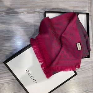 Gucci Scarf - Reversible